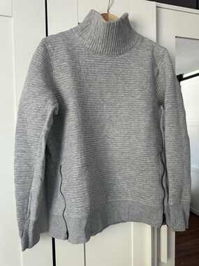 Gray Women's Athleisure Quilted Turtleneck Sweatshirt Pullover Size Large